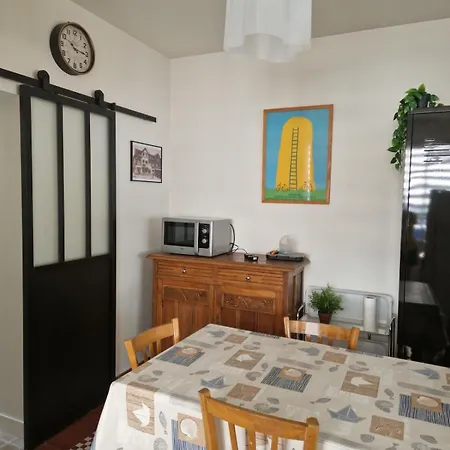 Apartment Sam Soury *